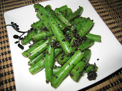Green Beans with Black Sesame Paste