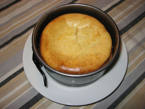 White Chocolate Cheesecake in Pan