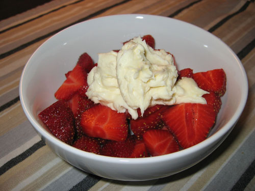 Strawberries with Mascarpone and Honey