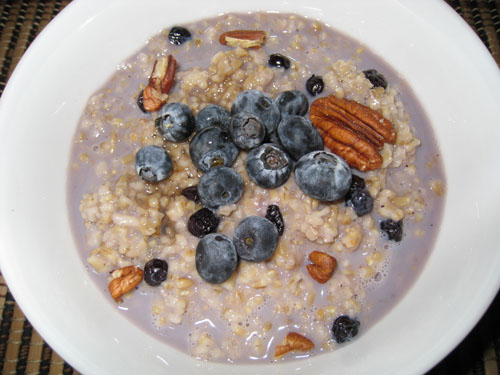 Blueberry Oatmeal with Pecans and Maple Syrup