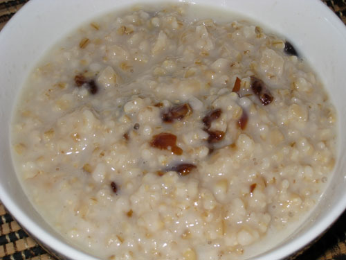Honey and Dates Oatmeal