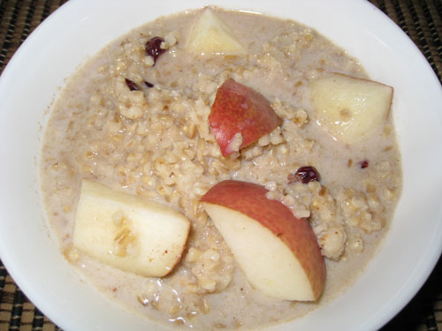 Pear Crisp Oatmeal with Cranberries