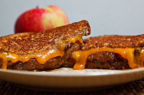 Grilled Cheese Sandwich with Apple Chutney