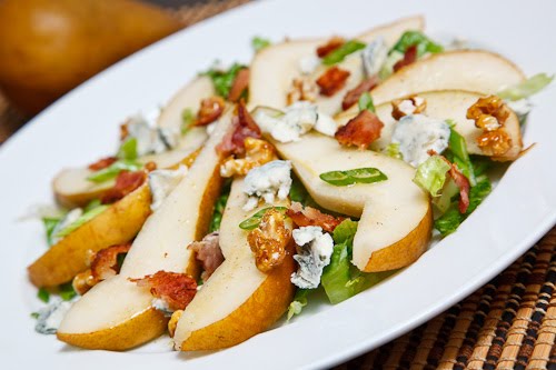 Pear Salad with and Bacon, Gorgonzola and Candied Walnuts