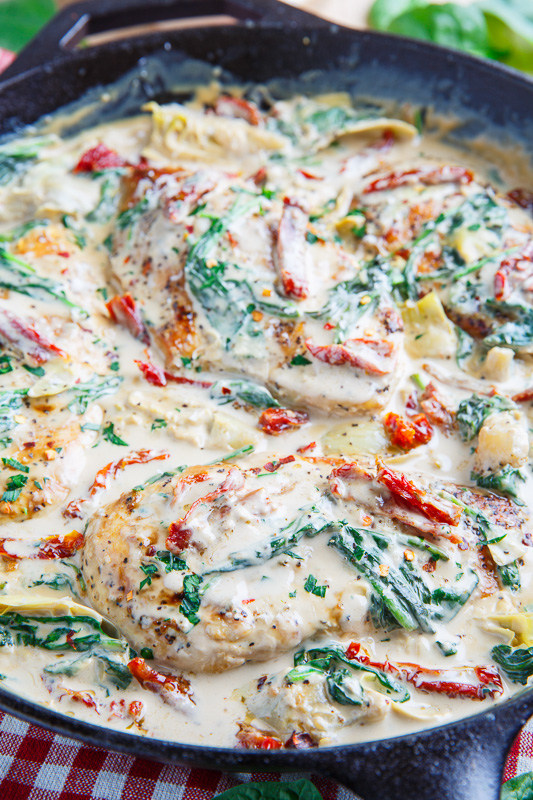 Spinach and Artichoke Skillet Chicken with Sundried Tomatoes