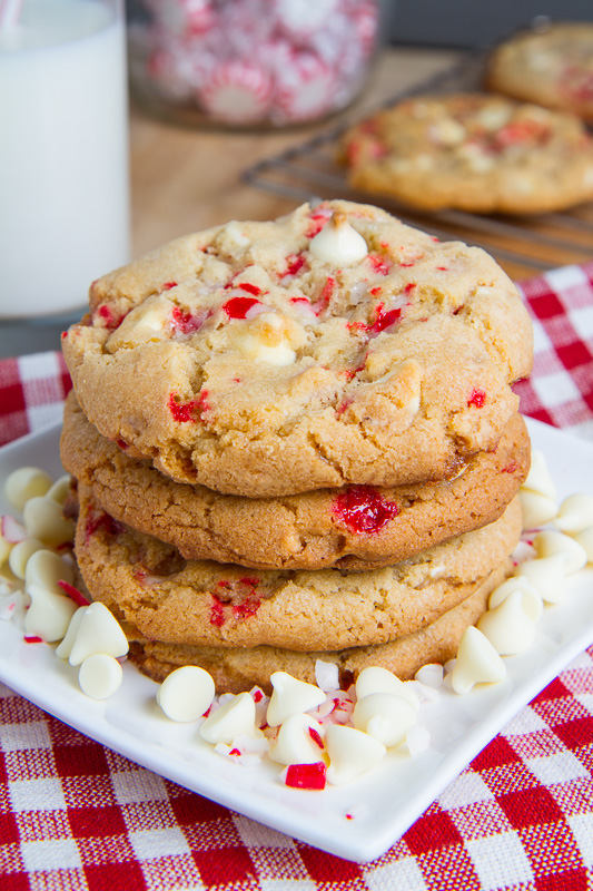 Peppermint Candy Cane Chocolate Chip Cookies in a Jar