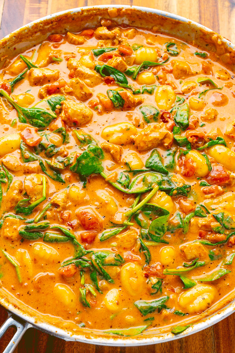 Chicken Gnocchi in a Creamy Tomato Sauce Chicken Gnocchi in a Creamy Tomato Sauce