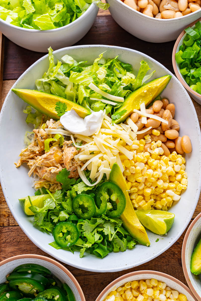 Slow Cooker White Chili Chicken Burrito Bowls