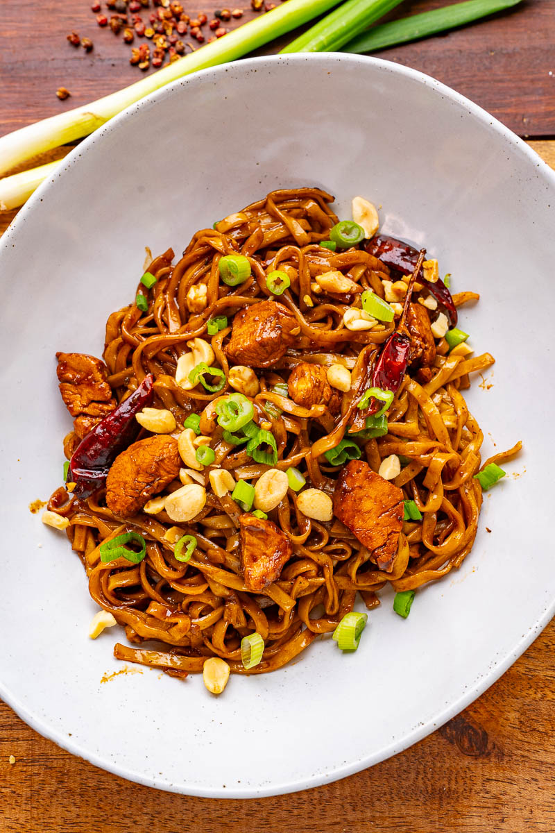 Kung Pao Chicken Noodles Kung Pao Chicken Noodles