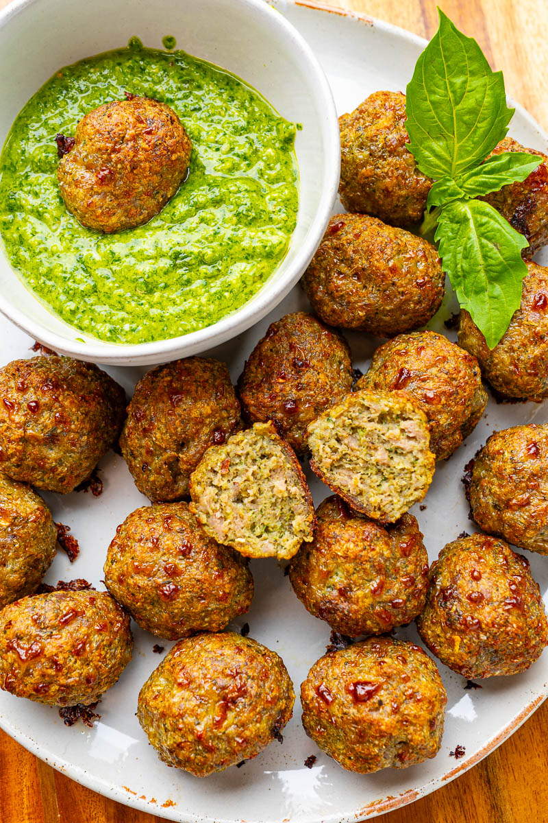 Pesto Chicken Meatballs Pesto Chicken Meatballs