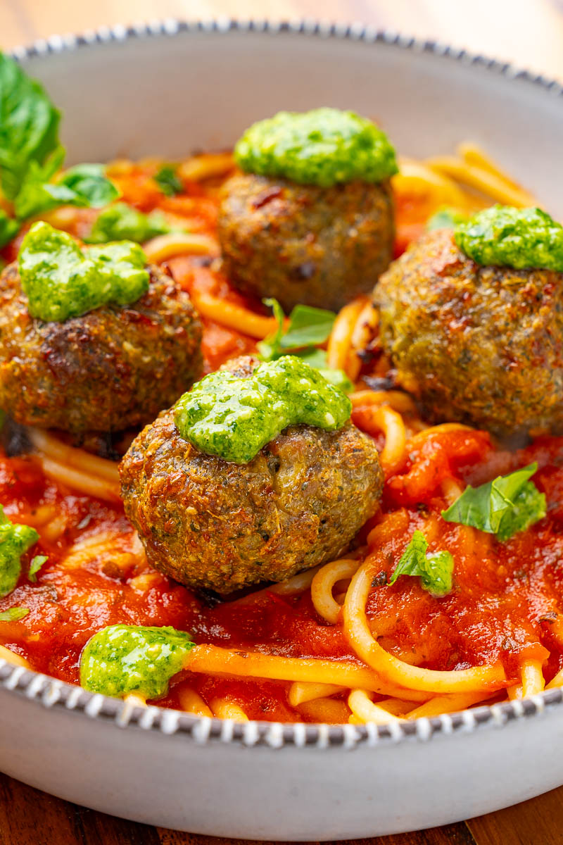 Pesto Chicken Meatballs Pesto Chicken Meatballs
